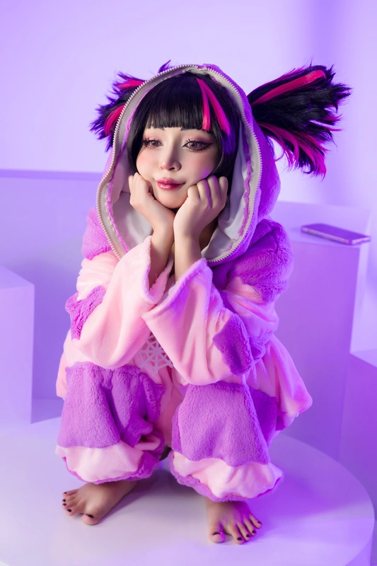 Juri Han PJ - Umeko J